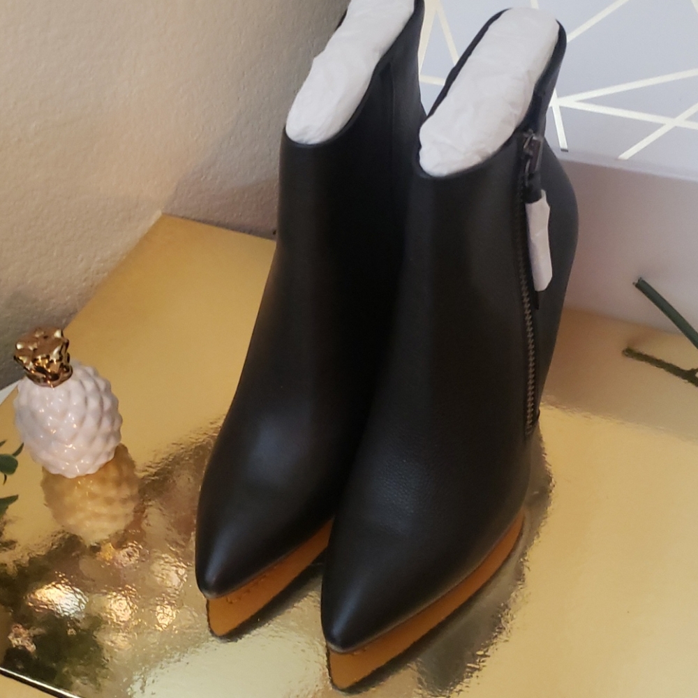 Booties - Picture 3 of 4
